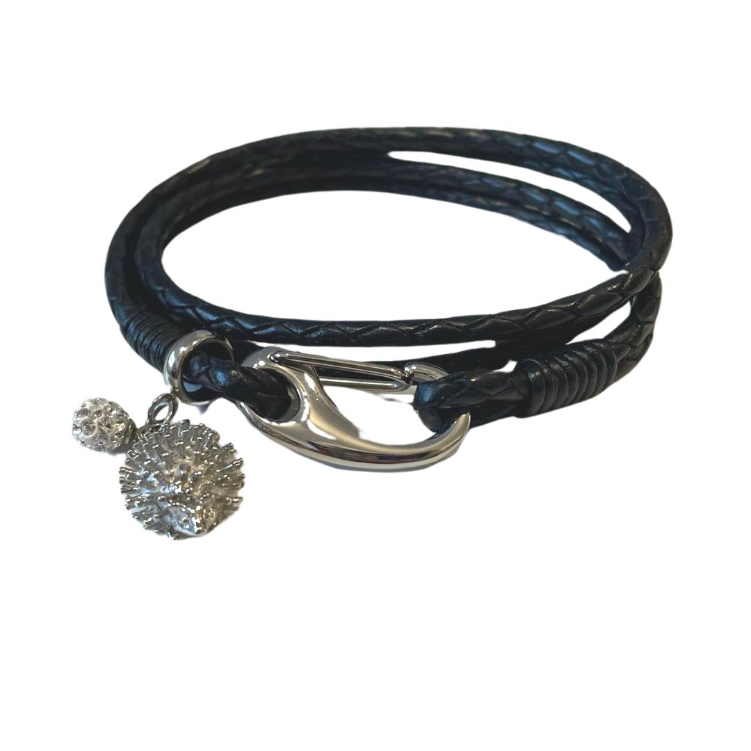 Unique & Co Women’s Double Leather Bracelet with Hedgehog Charm | Black